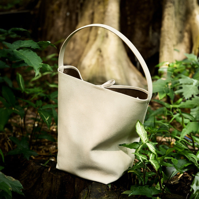 Ideluxe™ – Minimalist Large Capacity Leather Bucket Bag